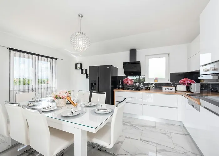 Silentium Zadarvillas Вилла *