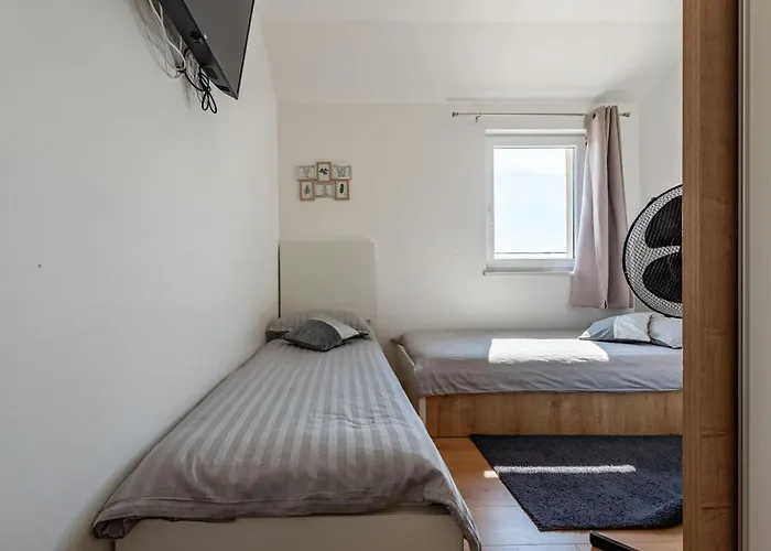 Silentium Zadarvillas Вилла Pristeg