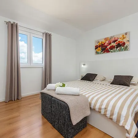 Silentium Zadarvillas Вилла