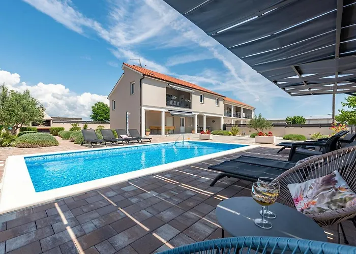 Silentium Zadarvillas * Pristeg