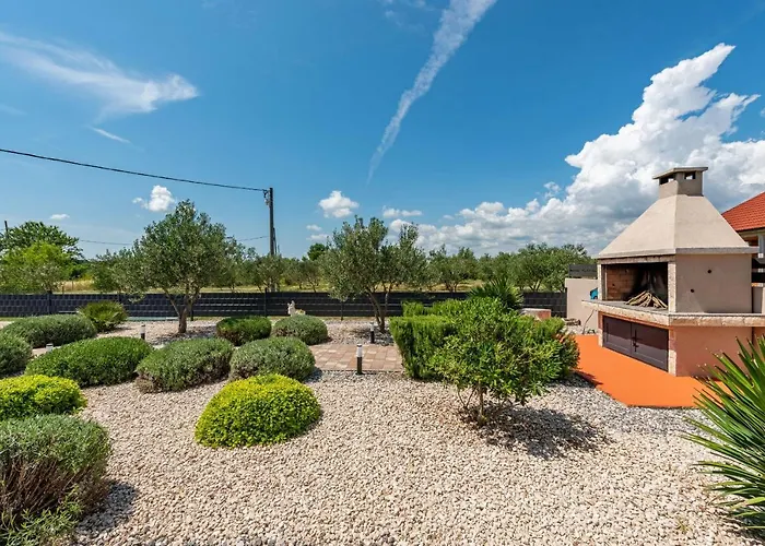 Silentium Zadarvillas Pristeg