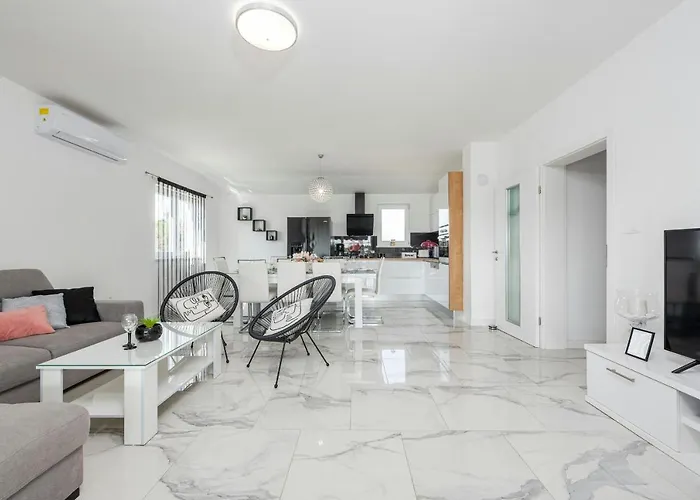 Silentium Zadarvillas