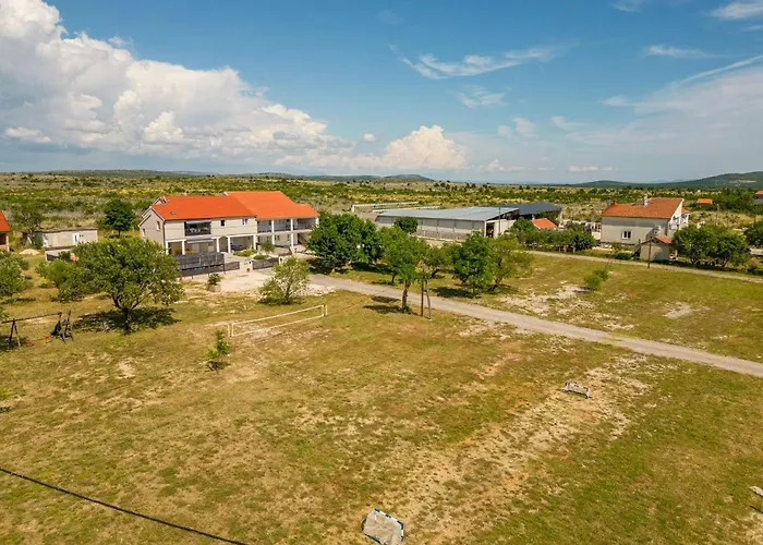 Silentium Zadarvillas Pristeg