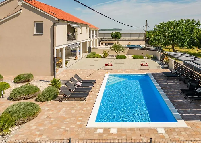 Silentium Zadarvillas * Pristeg